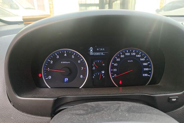 Used Hyundai Celesta 2011 1.6L Automatic Luxury Version Instrument Cluster