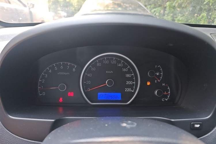 Used Hyundai Celesta 2011 1.6L Automatic Comfort Edition Instrument Cluster