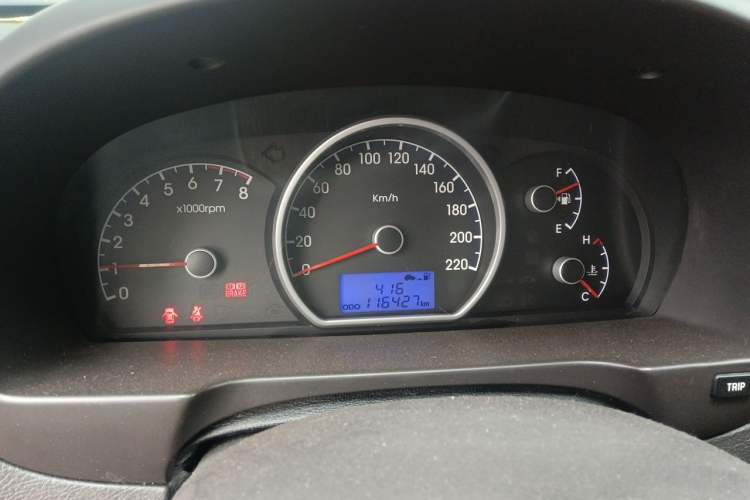 Used Hyundai Celesta 2011 1.6L Manual Luxury Model Instrument Cluster