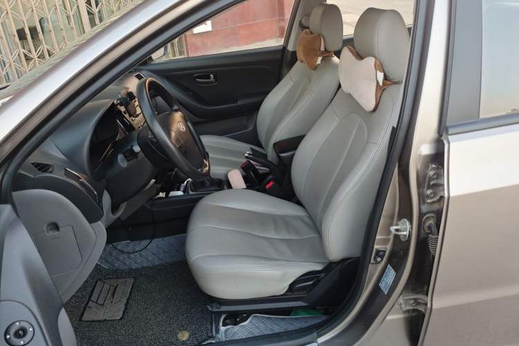 Used Hyundai Celesta 2011 1.6L Manual Comfort Edition Left Front Seat