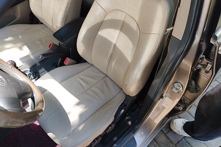 Used Hyundai Celesta 2011 1.6L Manual Luxury Model Left Front Seat