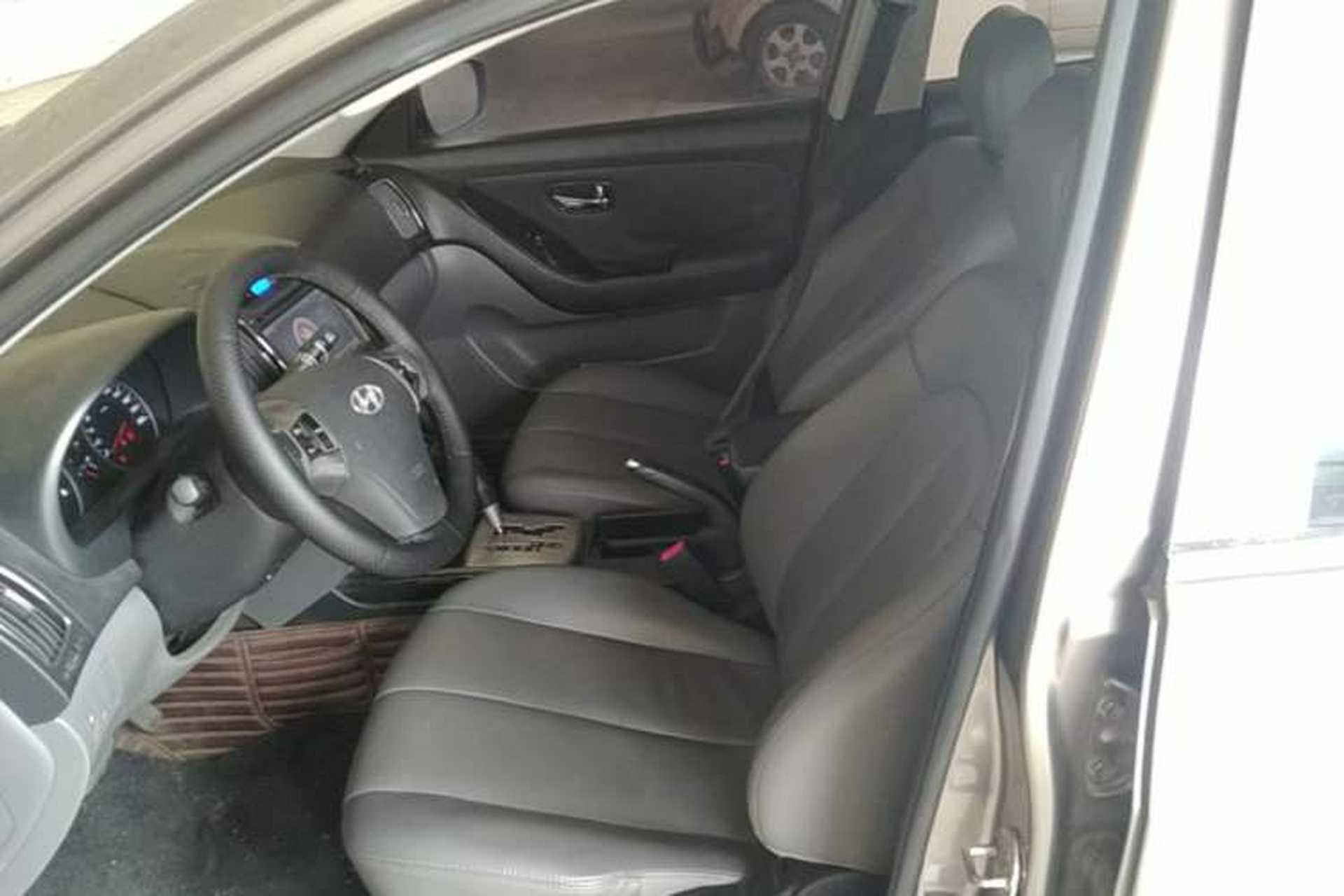 Used Hyundai Celesta 2011 1.6L Automatic Luxury Version Left Front Seat