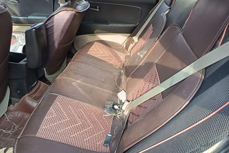 Used Hyundai Celesta 2011 1.6L Manual Comfort Edition Left Rear Seat