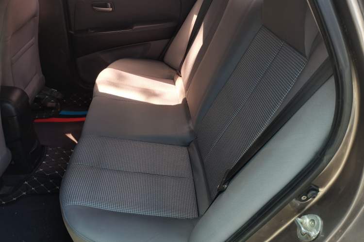 Used Hyundai Celesta 2011 1.6L Automatic Comfort Edition Left Rear Seat