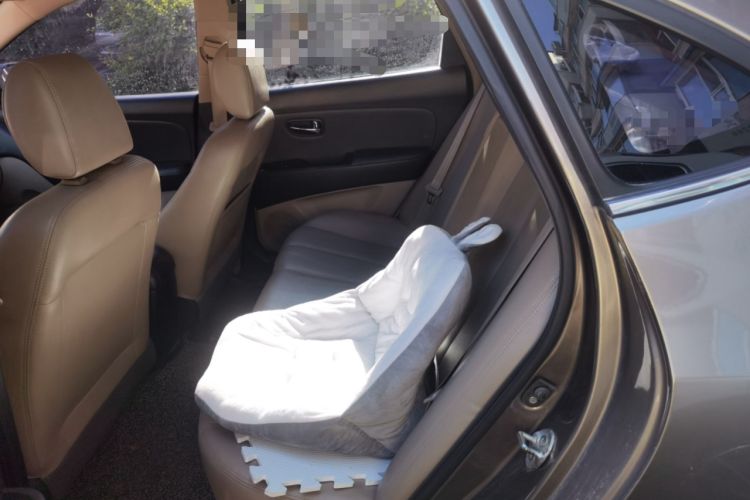 Used Hyundai Celesta 2011 1.6L Automatic Luxury Version Left Rear Seat