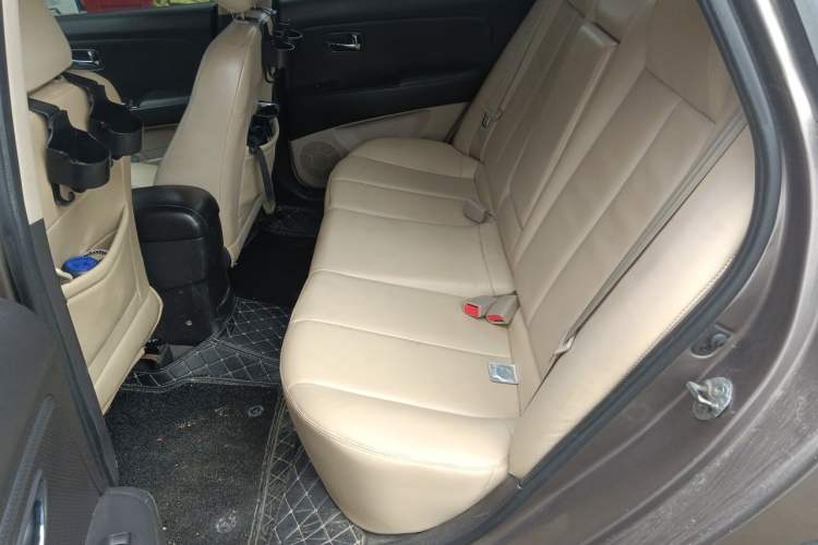 Used Hyundai Celesta 2011 1.6L Manual Luxury Model Left Rear Seat