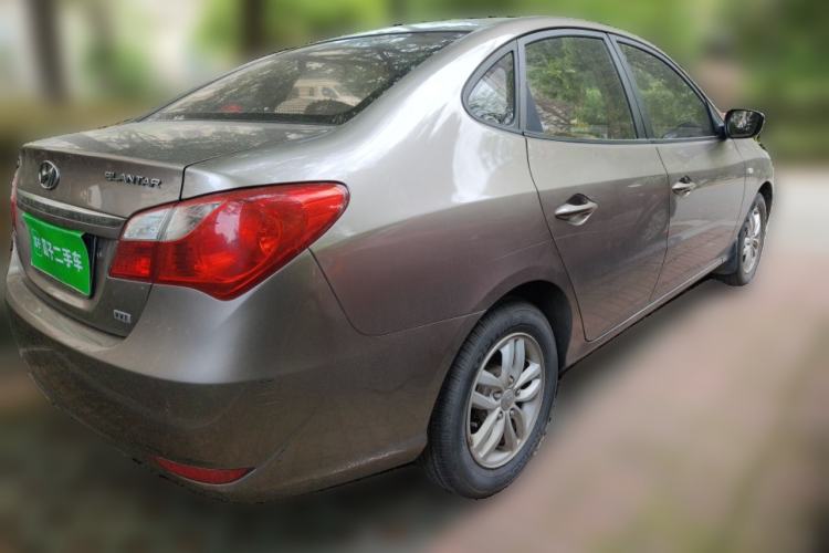 Used Hyundai Celesta 2011 1.6L Automatic Comfort Edition Rear Right 45 Deg