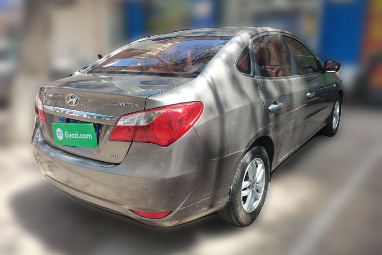 Used Hyundai Celesta 2011 1.6L Automatic Comfort Edition Rear Right 45 Deg