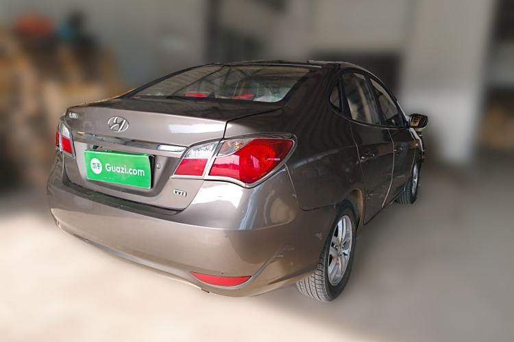 Used Hyundai Celesta 2011 1.6L Manual Comfort Edition Rear Right 45 Deg