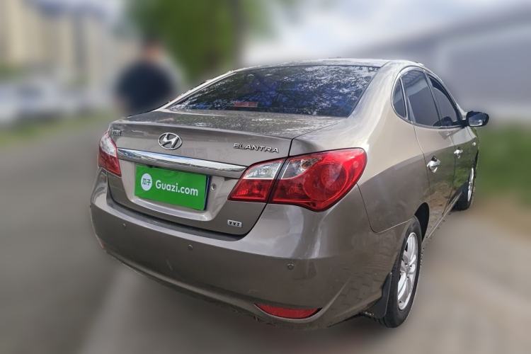 Used Hyundai Celesta 2011 1.6L Manual Comfort Edition Rear Right 45 Deg