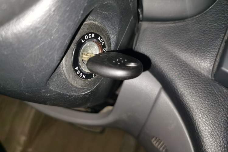 Used Hyundai Celesta 2011 1.6L Automatic Luxury Version Vehicle Key