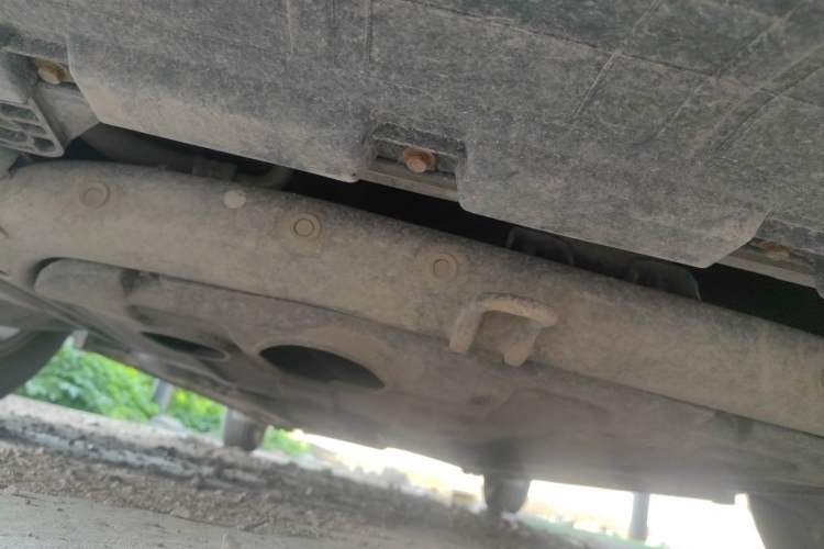Used Hyundai Celesta 2015 1.6L Manual Comfort Model Chassis Front