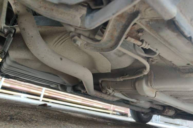 Used Hyundai Celesta 2015 1.6L Manual Comfort Model Chassis Front Right