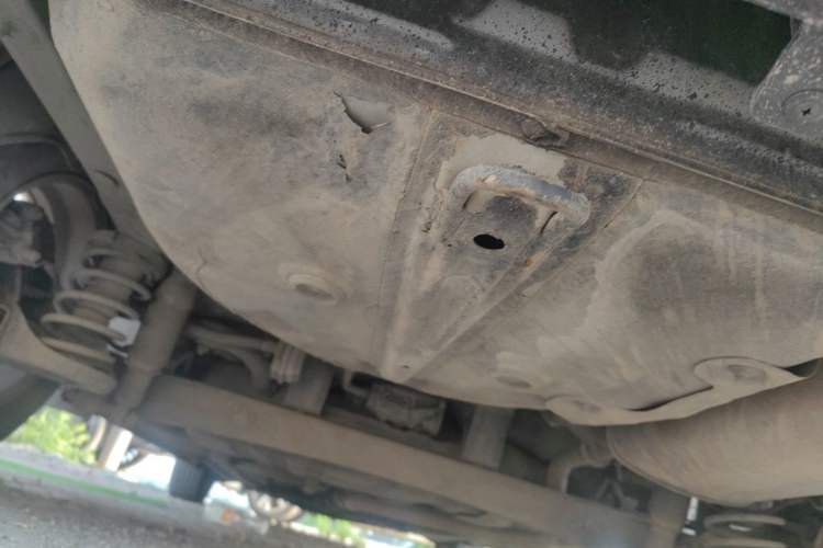 Used Hyundai Celesta 2015 1.6L Manual Comfort Model Chassis Rear