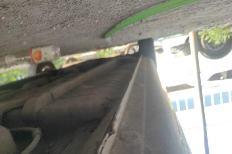 Used Hyundai Celesta 2015 1.6L Manual Comfort Model Chassis Rear Left