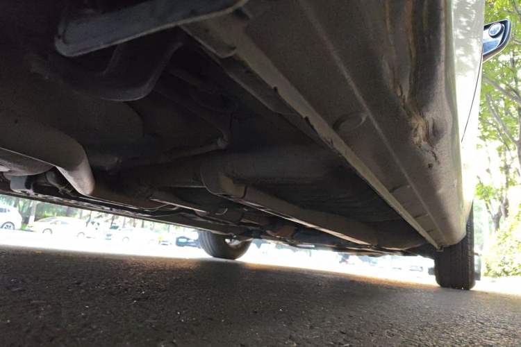 Used Hyundai Celesta 2015 1.6L Manual Comfort Model Chassis Rear Right