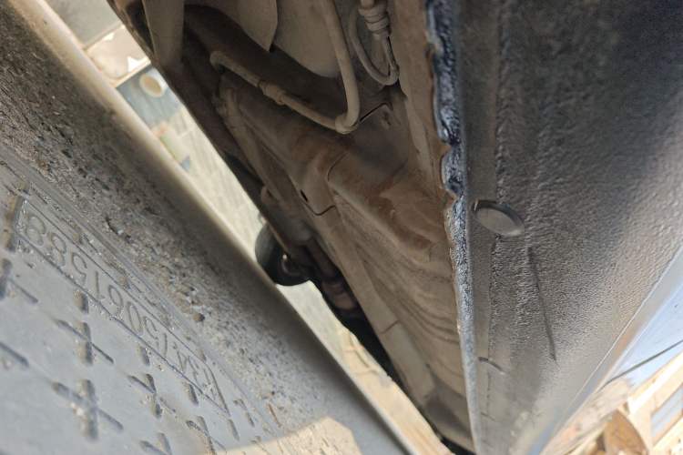 Used Hyundai Celesta 2015 1.6L Automatic Comfort Model Chassis Rear Right
