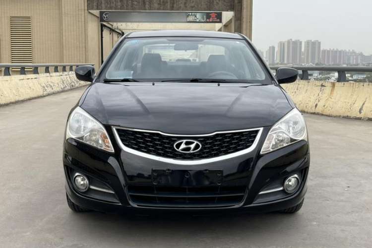 Used Hyundai Celesta 2015 1.6L Automatic Comfort Model Exterior 1