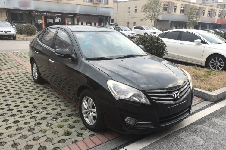 Used Hyundai Celesta 2015 1.6L Automatic Luxury Model Exterior 1