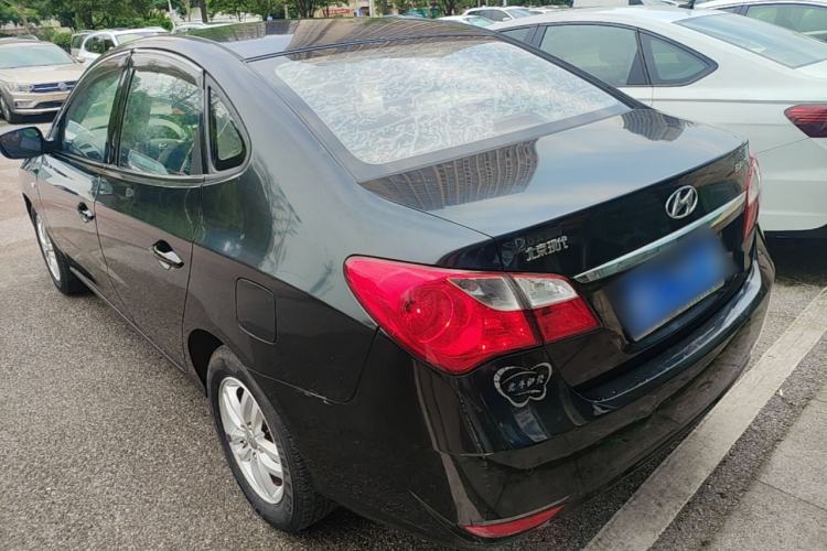 Used Hyundai Celesta 2015 1.6L Automatic Comfort Model Exterior 2
