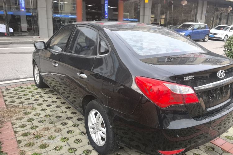 Used Hyundai Celesta 2015 1.6L Automatic Luxury Model Exterior 2