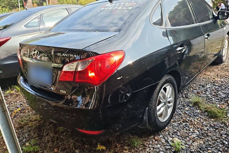 Used Hyundai Celesta 2015 1.6L Automatic Comfort Model Exterior 3