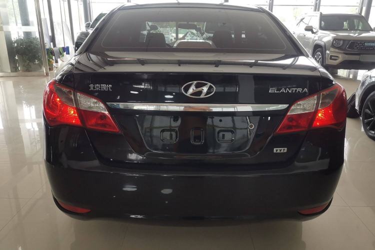 Used Hyundai Celesta 2015 1.6L Automatic Comfort Model Exterior 4