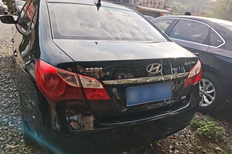 Used Hyundai Celesta 2015 1.6L Automatic Comfort Model Exterior 4