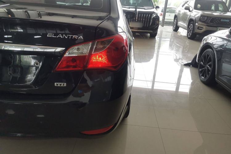 Used Hyundai Celesta 2015 1.6L Automatic Comfort Model Exterior 6