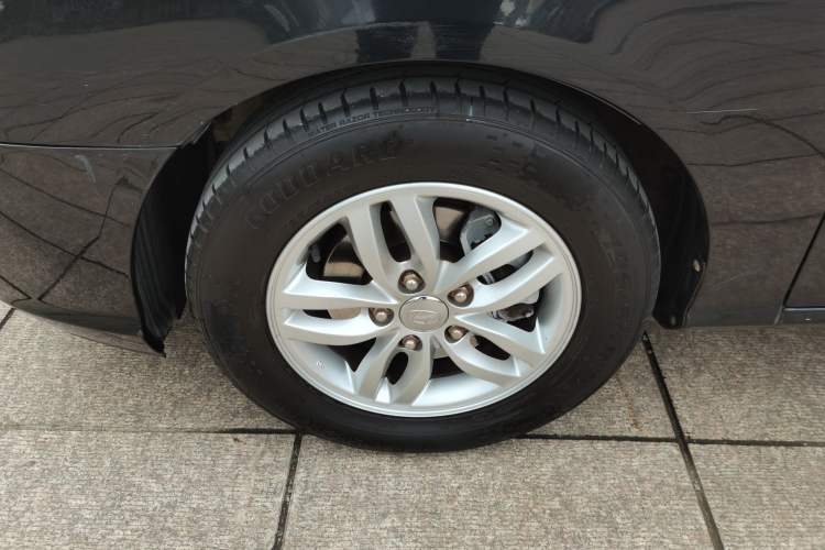 Used Hyundai Celesta 2015 1.6L Automatic Luxury Model Exterior 7