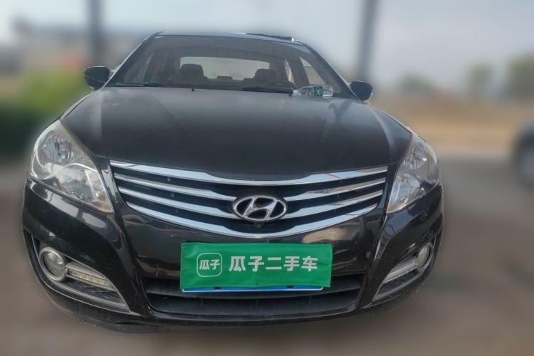 Used Hyundai Celesta 2015 1.6L Manual Comfort Model Front