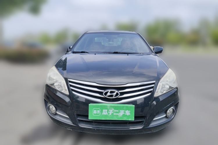 Used Hyundai Celesta 2015 1.6L Manual Comfort Model Front
