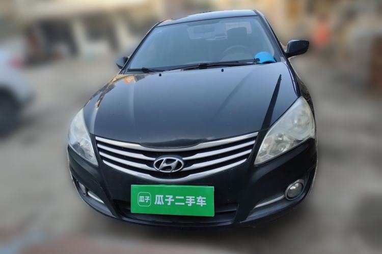 Used Hyundai Celesta 2015 1.6L Manual Comfort Model Front