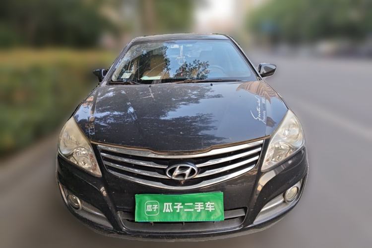 Used Hyundai Celesta 2015 1.6L Manual Comfort Model Front