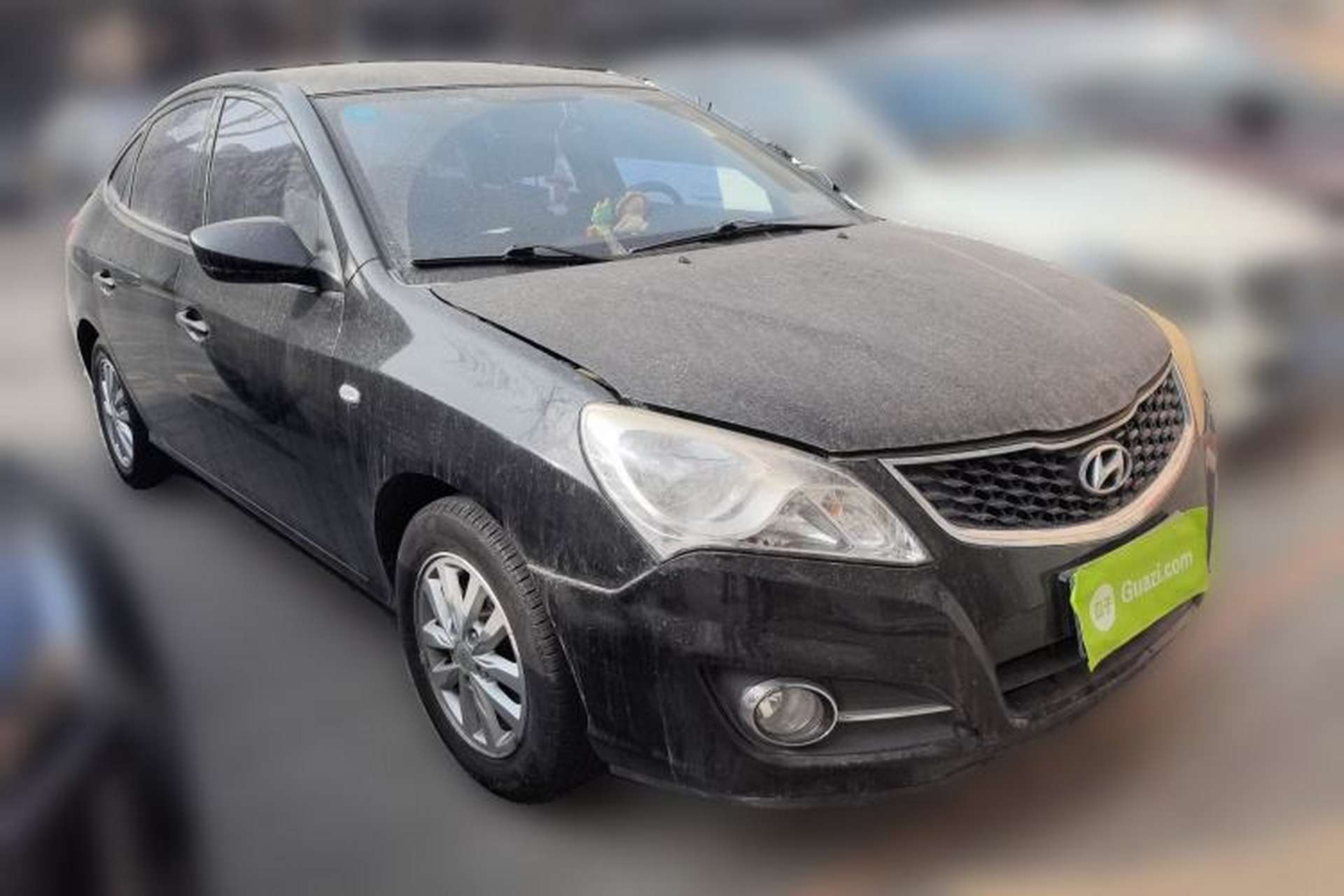 Used Hyundai Celesta 2015 1.6L Automatic Comfort Model Front Right 45 Deg