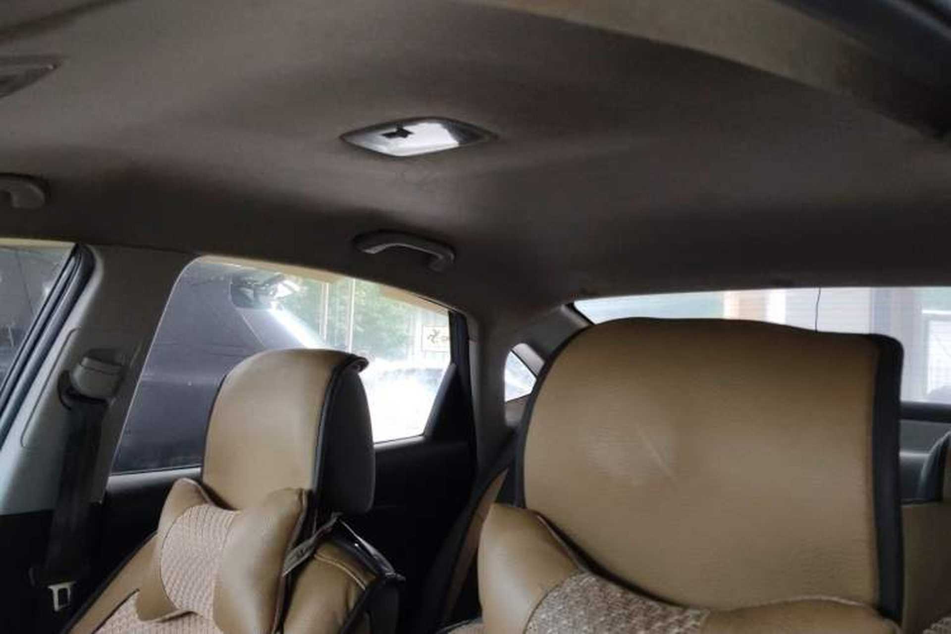 Used Hyundai Celesta 2015 1.6L Manual Comfort Model Headliner