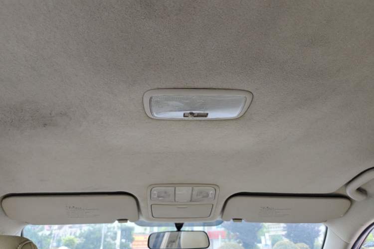 Used Hyundai Celesta 2015 1.6L Manual Comfort Model Headliner