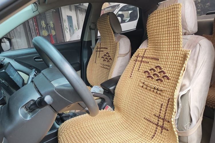 Used Hyundai Celesta 2015 1.6L Manual Comfort Model Left Front Seat