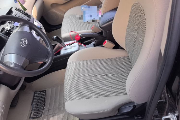 Used Hyundai Celesta 2015 1.6L Automatic Comfort Model Left Front Seat