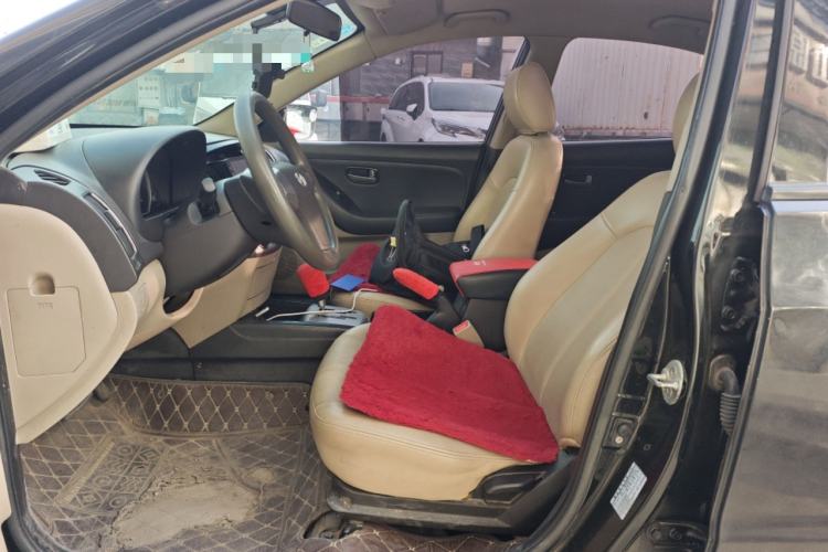 Used Hyundai Celesta 2015 1.6L Automatic Comfort Model Left Front Seat
