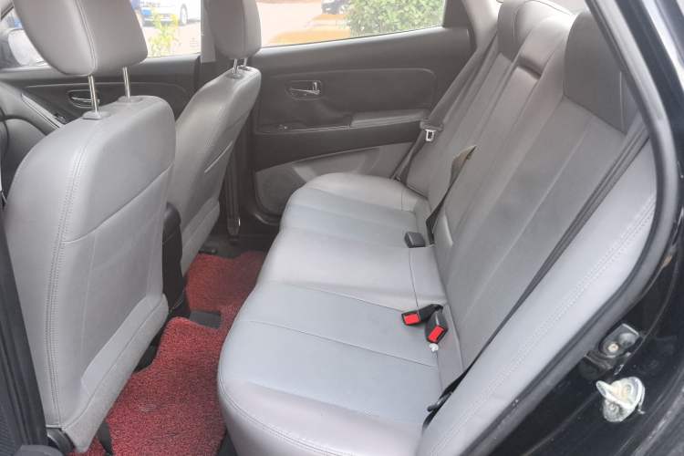 Used Hyundai Celesta 2015 1.6L Automatic Luxury Model Left Rear Seat