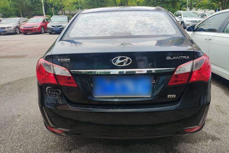 Used Hyundai Celesta 2015 1.6L Automatic Comfort Model Rear