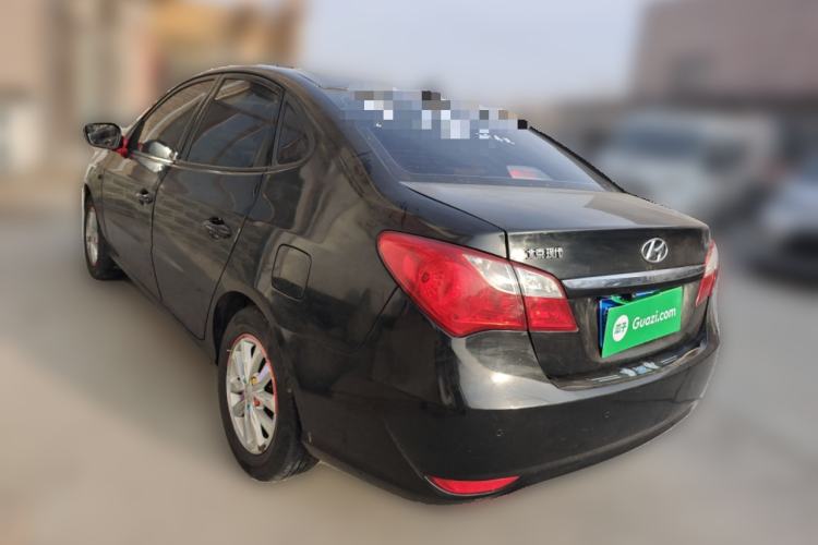 Used Hyundai Celesta 2015 1.6L Automatic Comfort Model Rear Left 45 Deg