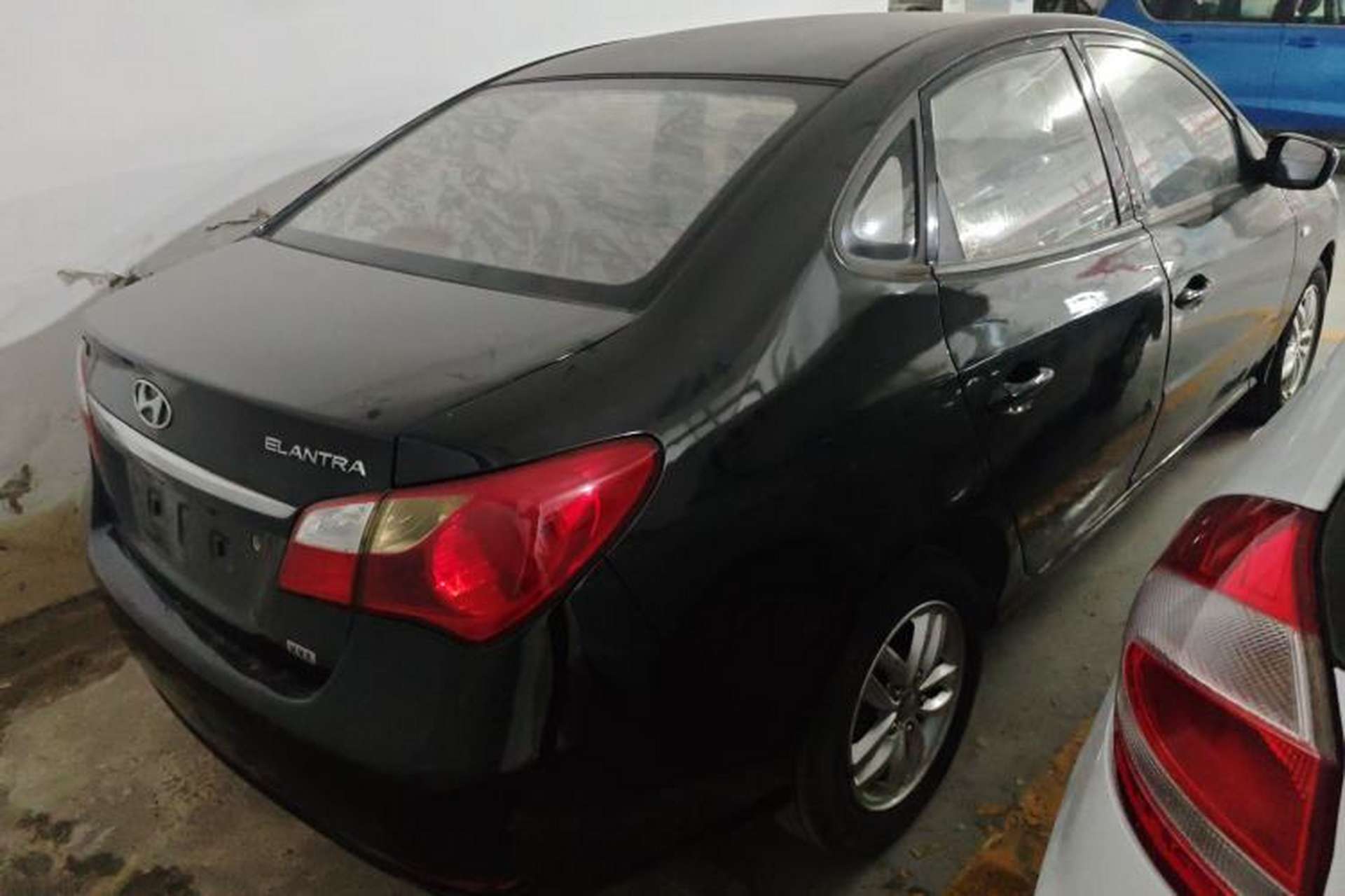 Used Hyundai Celesta 2015 1.6L Manual Comfort Model Rear Right 45 Deg