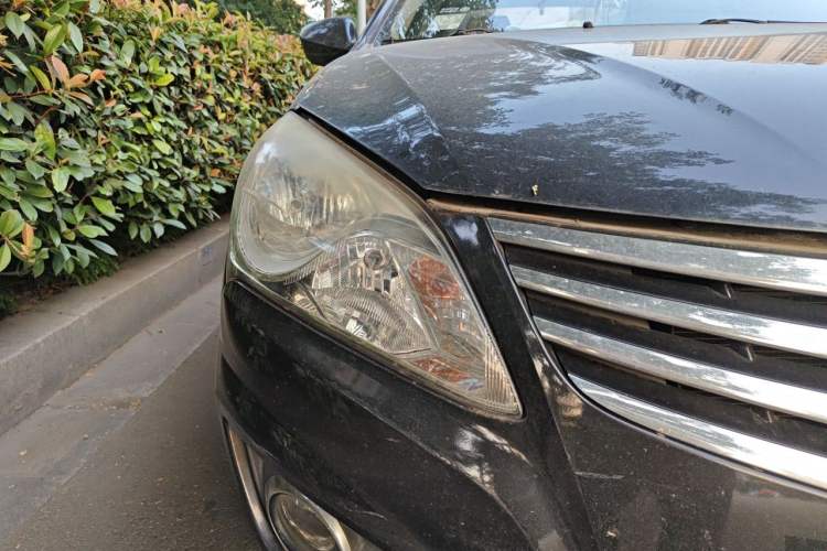 Used Hyundai Celesta 2015 1.6L Manual Comfort Model Right Front Headlight