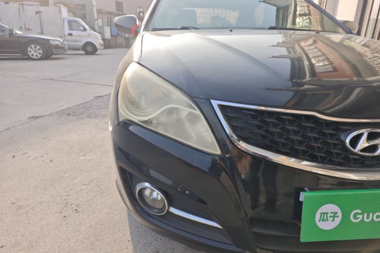 Used Hyundai Celesta 2015 1.6L Automatic Comfort Model Right Front Headlight