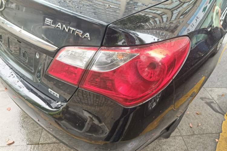 Used Hyundai Celesta 2015 1.6L Manual Comfort Model Right Rear Taillight