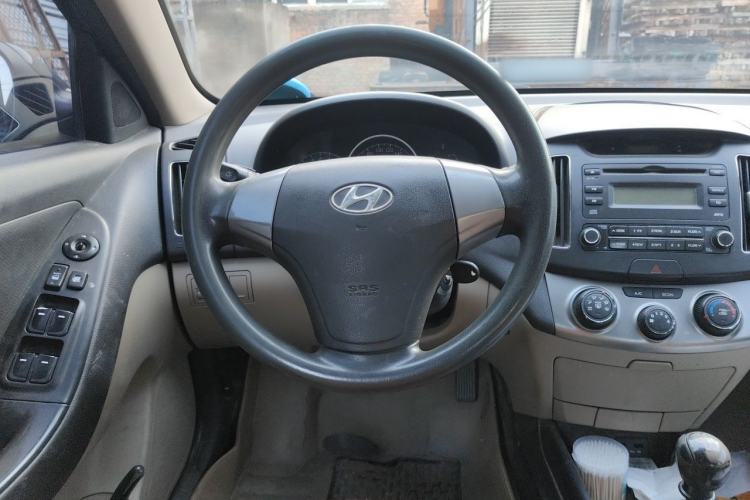 Used Hyundai Celesta 2015 1.6L Manual Comfort Model Steering Wheel