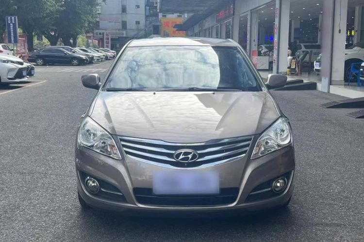Used Hyundai Celesta 2015 1.6L Automatic Comfort Model Exterior 1