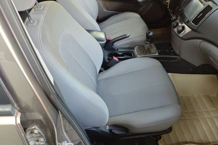 Used Hyundai Celesta 2015 1.6L Manual Comfort Model Right Front Seat